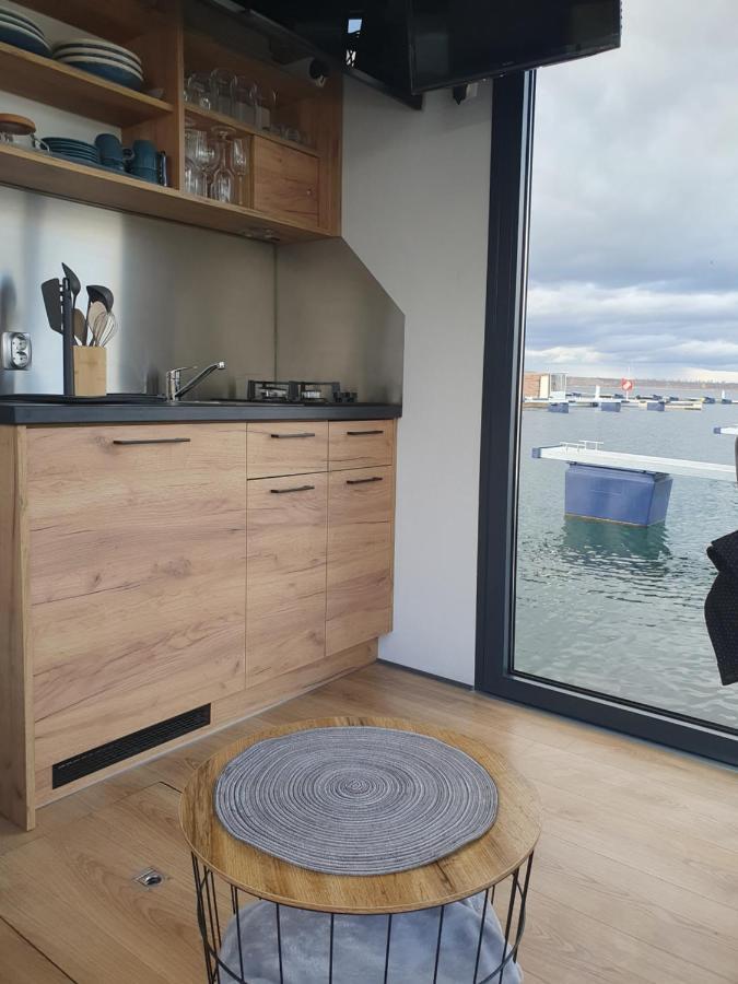 Mobiles Hausboot El'Milia Hotell Braunsbedra Exteriör bild