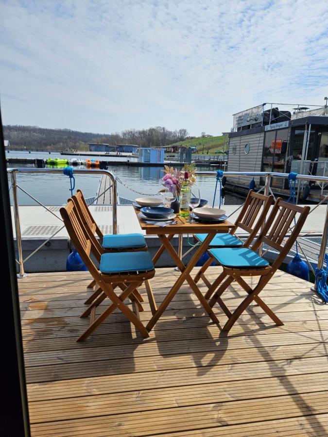Mobiles Hausboot El'Milia Hotell Braunsbedra Exteriör bild